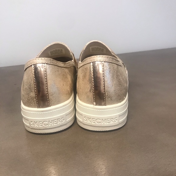 Sketchers shoes size 6.5 - Picture 8 of 8